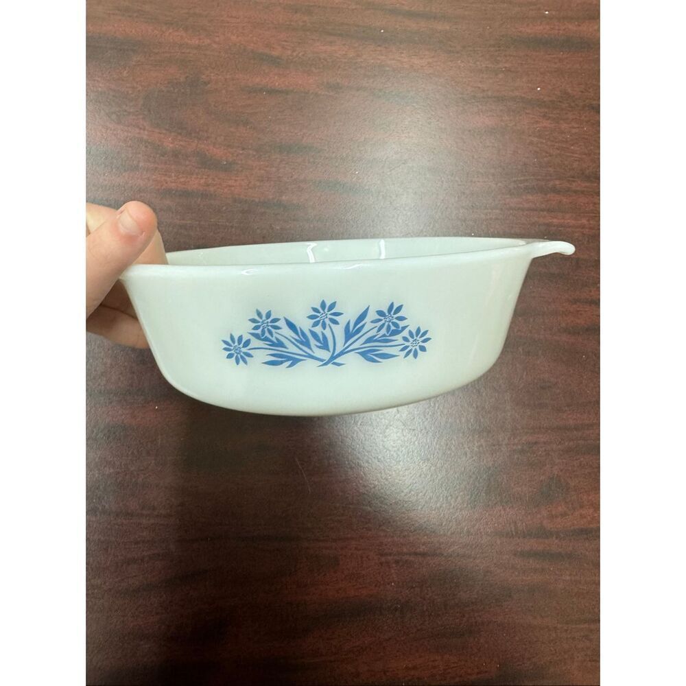 Anchor Hocking Fire King Milk Glass 1 Quart Casserole Dish- Blue Cornflower